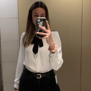 Meet your Posher, Emina